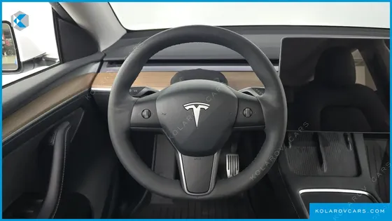 TESLA MODEL Y RWD