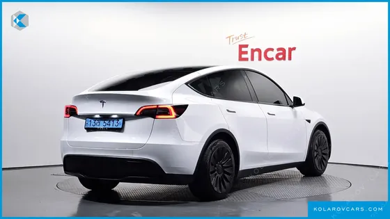 TESLA MODEL Y RWD