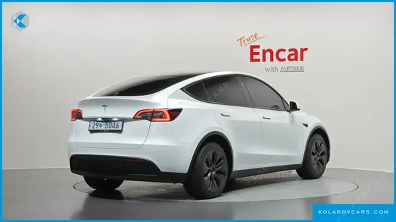 TESLA MODEL Y RWD
