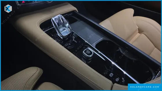 VOLVO S90 T8 AWD ULTIMATE BRIGHT