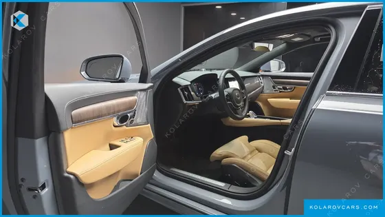 VOLVO S90 T8 AWD ULTIMATE BRIGHT