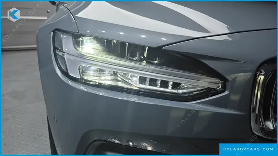 VOLVO S90 T8 AWD ULTIMATE BRIGHT