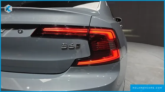 VOLVO S90 T8 AWD ULTIMATE BRIGHT