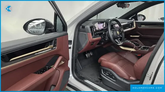 PORSCHE CAYENNE 3.0 E-HYBRID COUPE