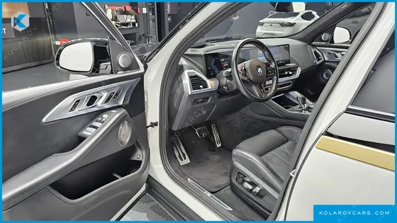 BMW XM 4.4