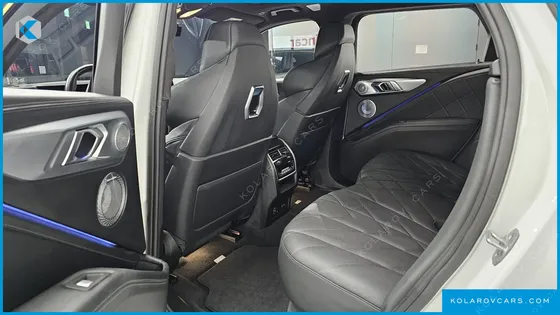 BMW XM 4.4