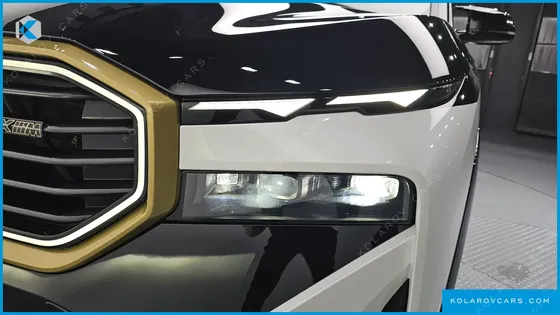 BMW XM 4.4