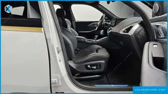 BMW XM 4.4