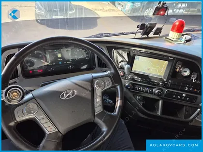 HYUNDAI EXCEED 10X4