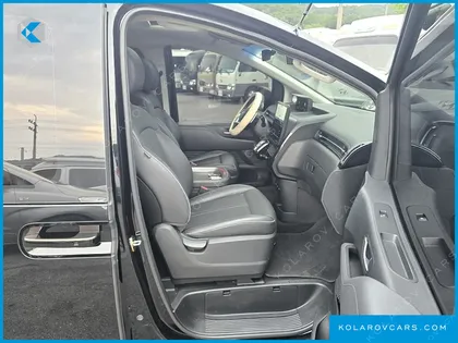 HYUNDAI STARIA NONE