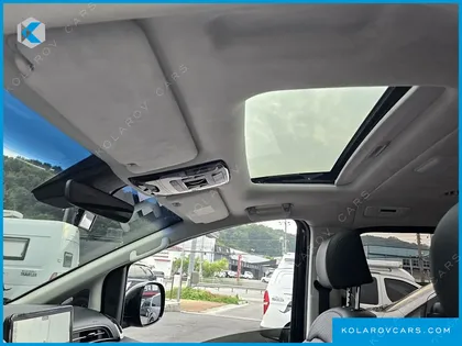 HYUNDAI STARIA NONE