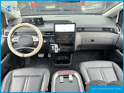 HYUNDAI STARIA NONE