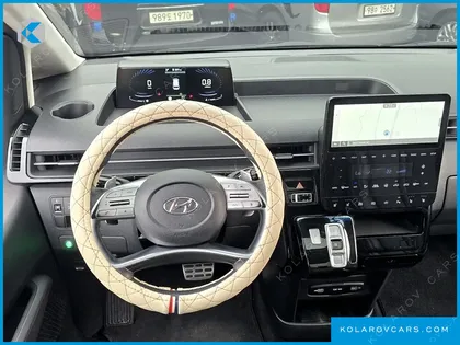 HYUNDAI STARIA NONE