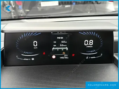 HYUNDAI STARIA NONE