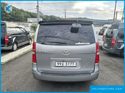 HYUNDAI GRAND STAREX NONE