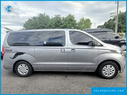 HYUNDAI GRAND STAREX NONE