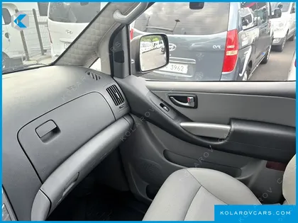 HYUNDAI GRAND STAREX NONE