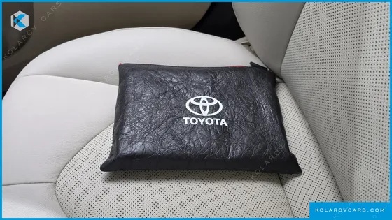 TOYOTA CAMRY 2.5 XLE HYBRID