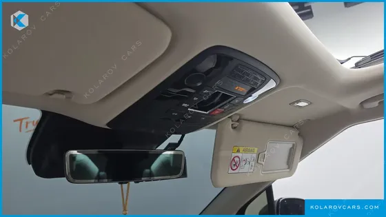 KIA CARNIVAL HEV 9SEATER GRAVITY