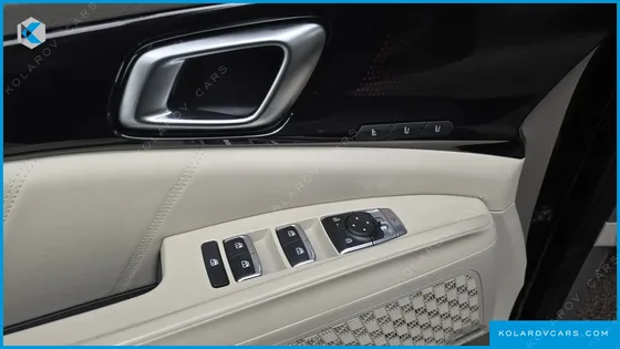 KIA CARNIVAL HEV 9SEATER GRAVITY