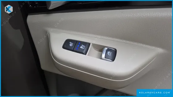 KIA CARNIVAL HEV 9SEATER GRAVITY