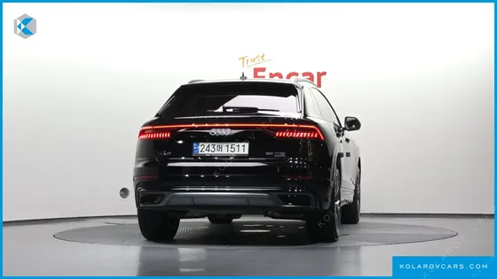 AUDI Q8 55 TFSI QUATTRO PREMIUM