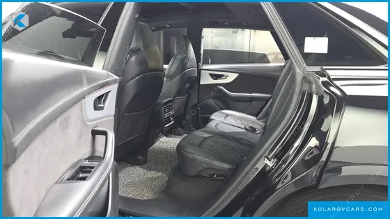 AUDI Q8 55 TFSI QUATTRO PREMIUM