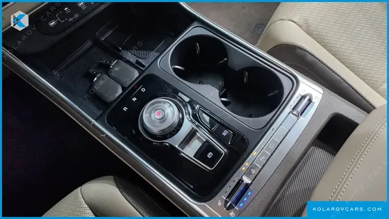KIA CARNIVAL 7-SEATER NOBLESSE