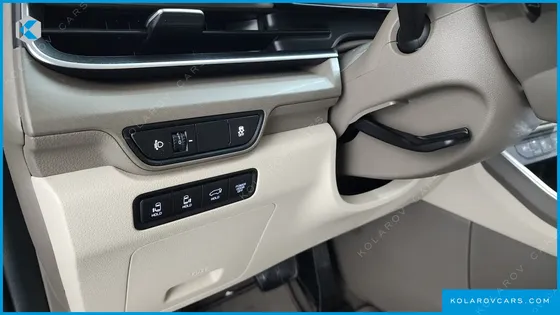 KIA CARNIVAL 7-SEATER NOBLESSE