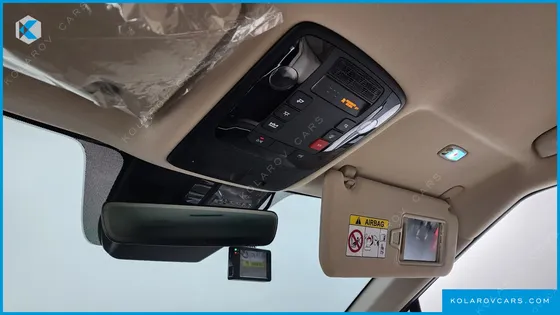KIA CARNIVAL 7-SEATER NOBLESSE