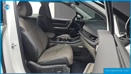 KIA CARNIVAL HEV 9SEATER NOBLESS
