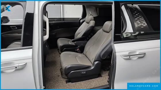 KIA CARNIVAL HEV 9SEATER SIGNATURE