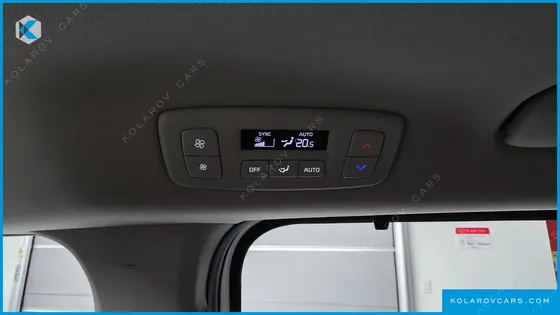 KIA CARNIVAL HEV 9SEATER SIGNATURE