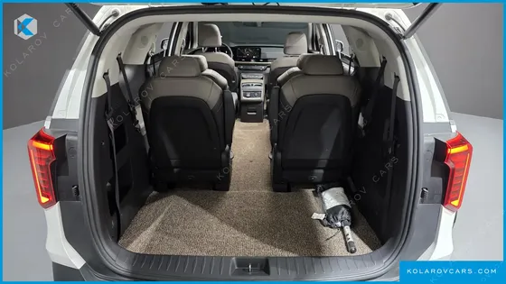 KIA CARNIVAL HEV 9SEATER SIGNATURE