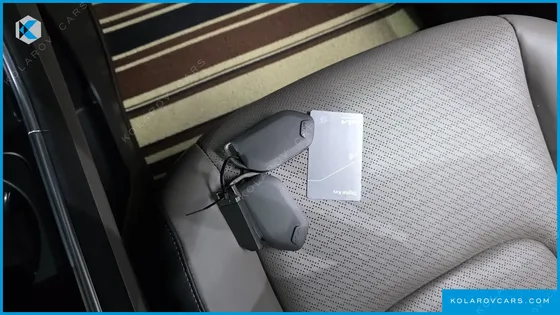 KIA CARNIVAL DIESEL 7-SEATER GRAVITY