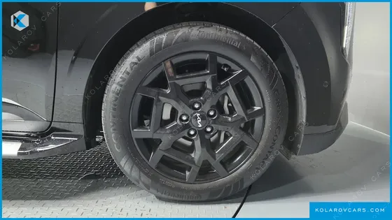 KIA CARNIVAL DIESEL 7-SEATER GRAVITY