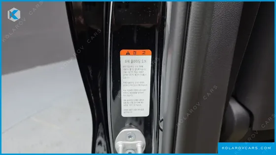 KIA CARNIVAL DIESEL 7-SEATER GRAVITY