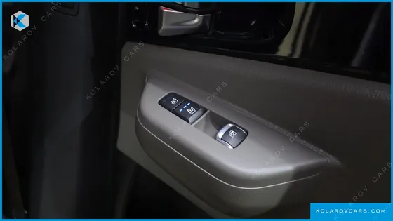 KIA CARNIVAL DIESEL 7-SEATER GRAVITY