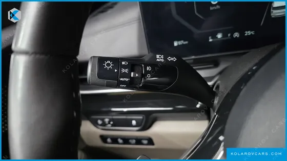 KIA CARNIVAL DIESEL 7-SEATER GRAVITY