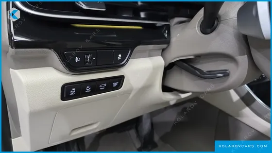 KIA CARNIVAL HEV 7-SEATER HI LIMOUSINE