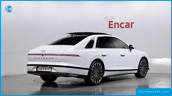 HYUNDAI GRANDEUR CALLIGRAPHY