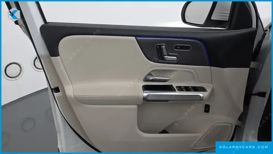 MERCEDES GLB-CLASS GLB220