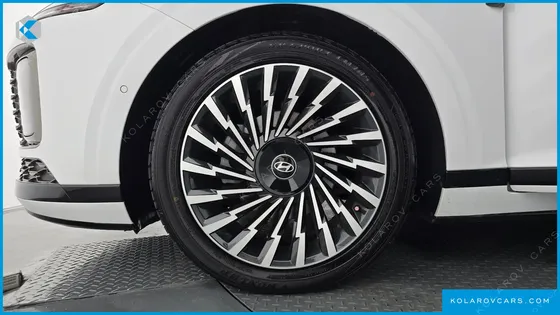 HYUNDAI GRANDEUR CALLIGRAPHY