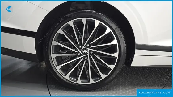 HYUNDAI GRANDEUR CALLIGRAPHY