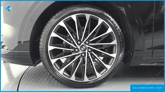 HYUNDAI GRANDEUR CALLIGRAPHY