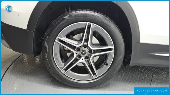 MERCEDES GLB-CLASS GLB250 4MATIC