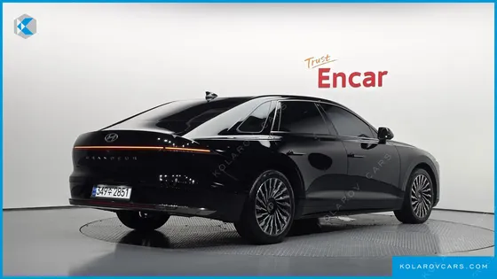 HYUNDAI GRANDEUR CALLIGRAPHY
