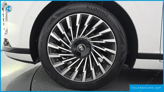HYUNDAI GRANDEUR CALLIGRAPHY