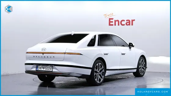 HYUNDAI GRANDEUR EXCLUSIVE