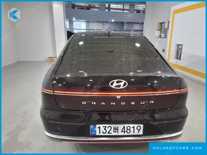 HYUNDAI GRANDEUR PREMIUM